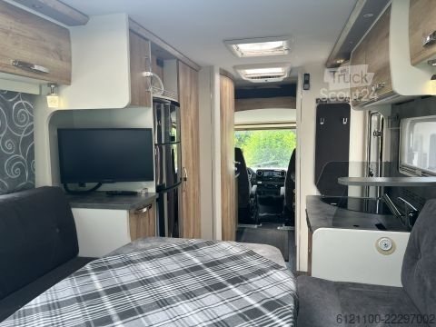 Integriertes Wohnmobil Frankia M-Line I 7400 PLUS 5,5 to Luftf Hubst 4 Sitzpl