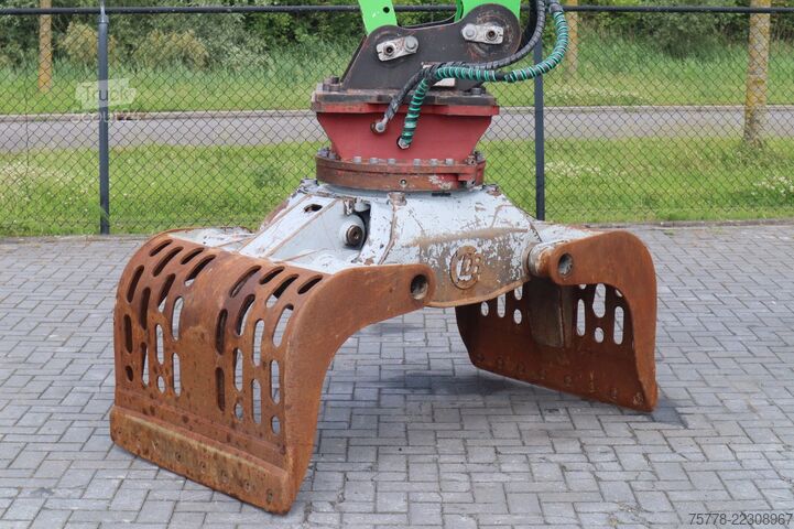 Kerekes kotrógép Sennebogen 818 ME | SORTING GRAB | GOOD TIRES