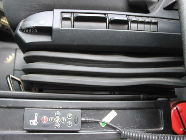 Τυπική μονάδα τράκτορα FORD F MAX 500, SECONDARY AIR CONDITIONING, NAVI