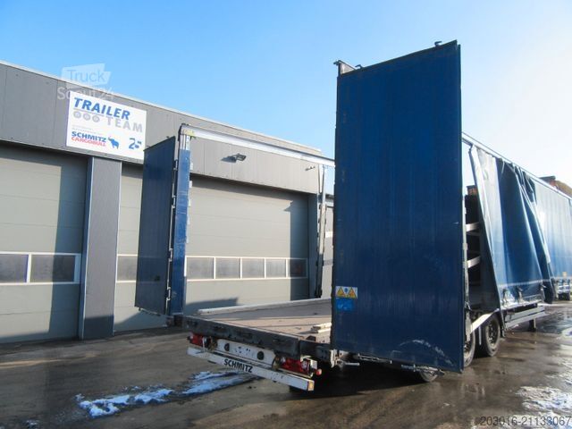 Open semitrailer with tarp SCHMITZ CARGOBULL MegaVarios verbreiterbar/auskurbelbar 70% Reifen