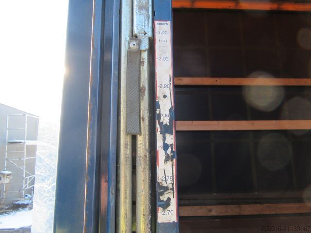 Open semitrailer with tarp SCHMITZ CARGOBULL MegaVarios verbreiterbar/auskurbelbar 70% Reifen