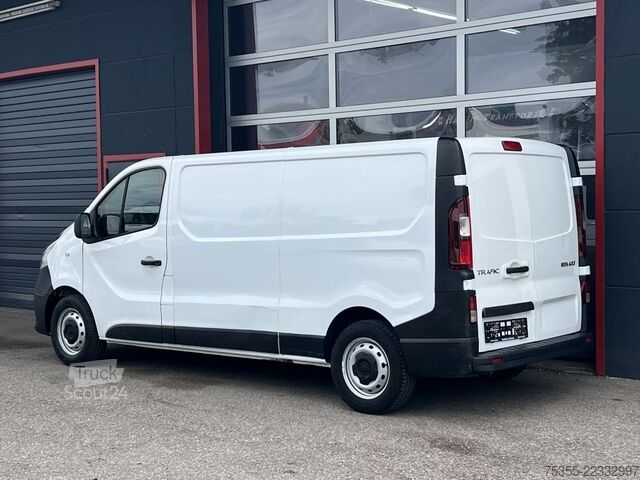 Slēgtais furgons RENAULT Trafic L2 Klima 3-Sitze Euro6d