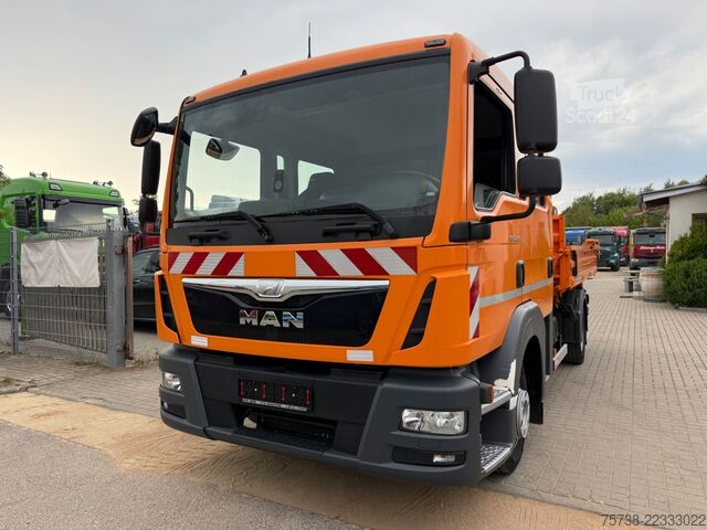 Sklápěcí vůz MAN TGL 12.250 Meiller/DoKa 6Sitze/2xAHK/Klima/EURO6