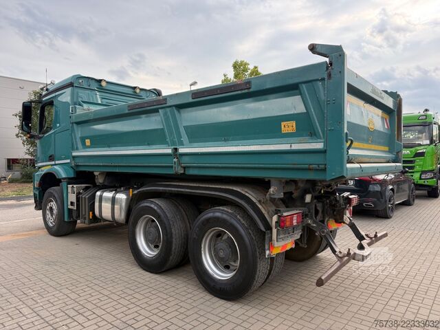 Iný MERCEDES-BENZ Arocs 2648 Meiller 3-Seiten-Kipper/Bordmatik