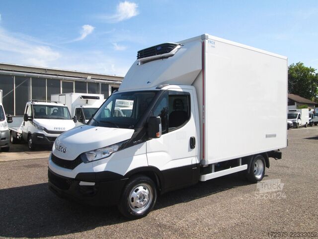 Furgão frigorífico IVECO 35 C13*Carrier Kühlkoffer*Fleischhaken+Bahn*