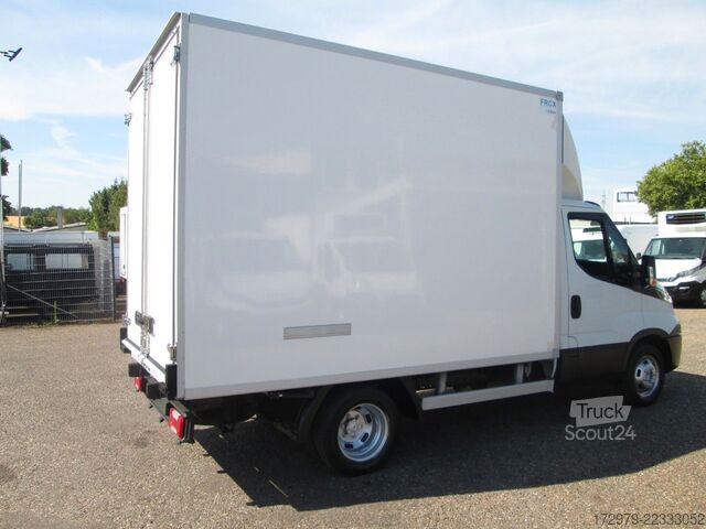 Furgão frigorífico IVECO 35 C13*Carrier Kühlkoffer*Fleischhaken+Bahn*