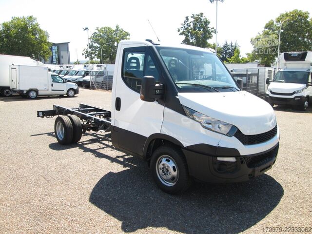 Furgona šasija IVECO 35 C13*Fahrgestell*