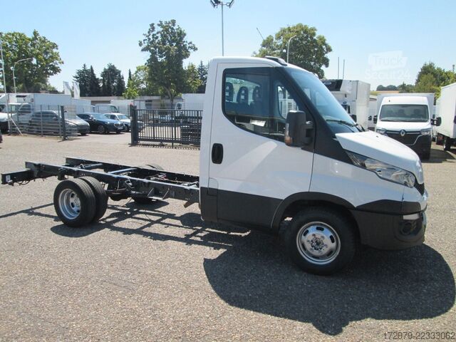 Furgona šasija IVECO 35 C13*Fahrgestell*