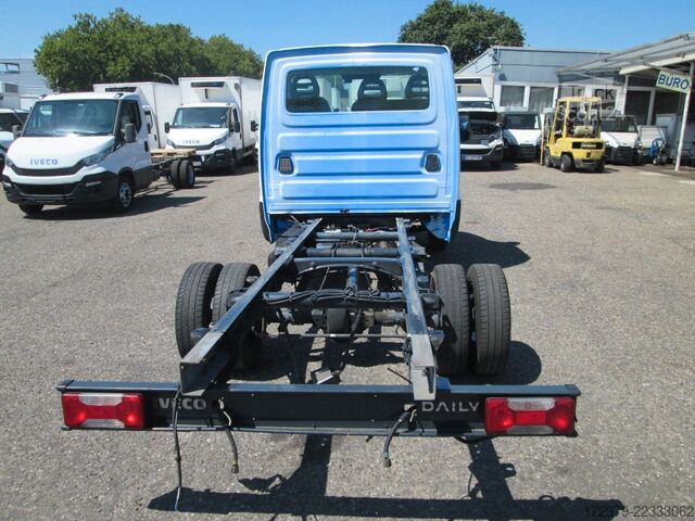 Furgona šasija IVECO 35 C13*Fahrgestell*