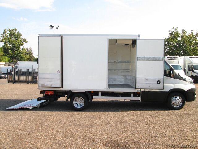 Furgão frigorífico IVECO 35 C14*Maxi-Carrier Kühlkoffer 3.70m*Klima*LBW*