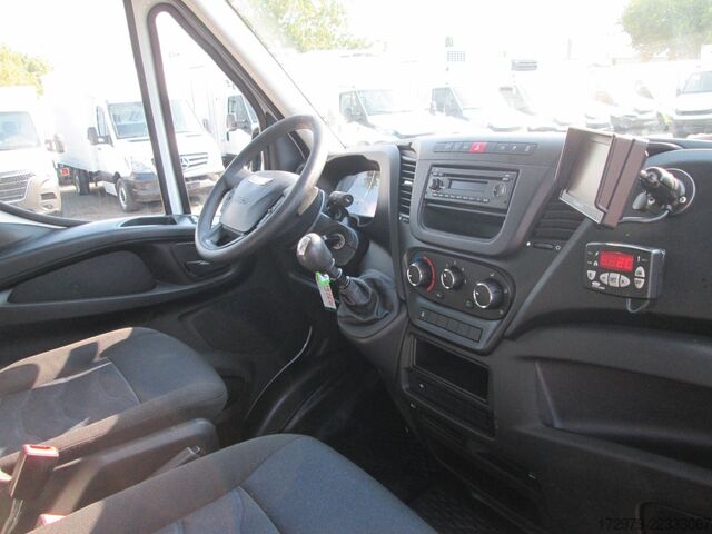 Furgão frigorífico IVECO 35 C14*Maxi-Carrier Kühlkoffer 3.70m*Klima*LBW*
