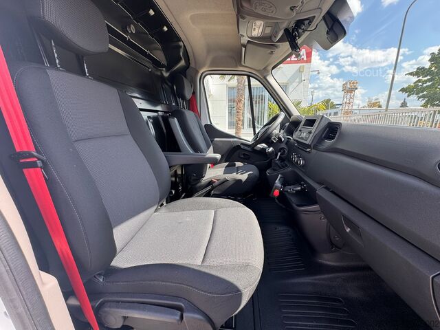  Renault Master Steiger  France Elevateur 121 FTc