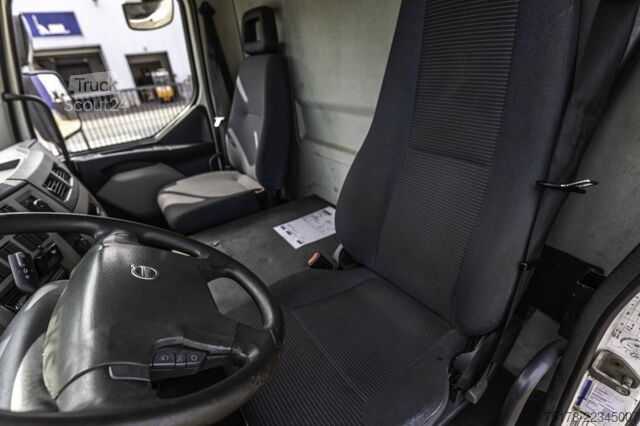  VOLVO FL 240 (12T.) + DHOLLANDIA 2T.