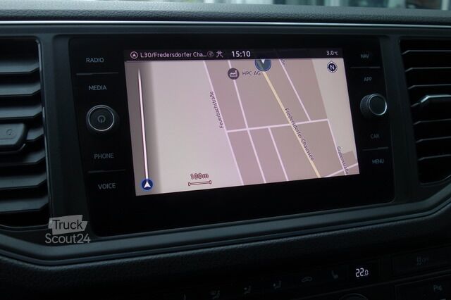 Minibussi Volkswagen Crafter 35 Kombi 4Mot L2H2 8SITZER/STDHZ/LED/KAM