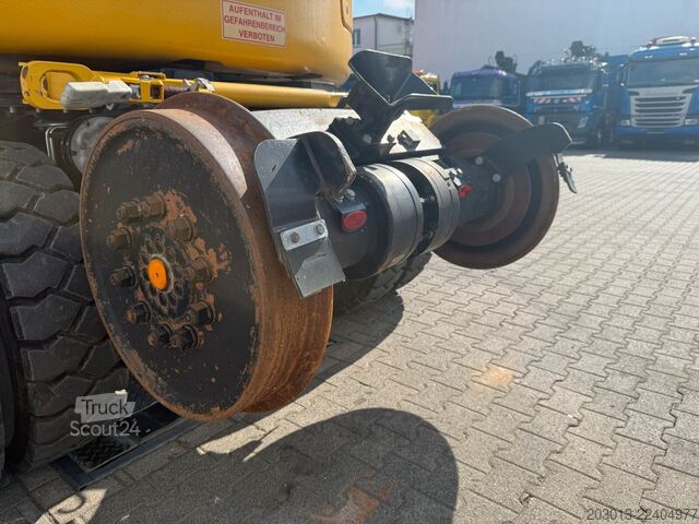 Hjulgraver  M323F 4x4 Zweiwegebagger