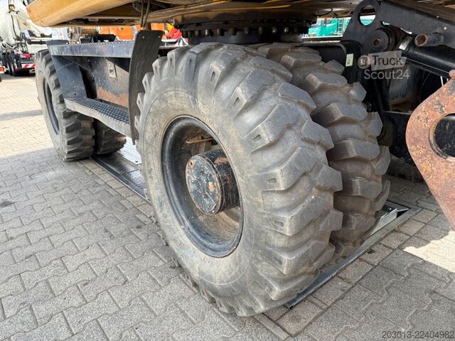 Gumikerekes kotrógép CATERPILLAR M313D Mobilbagger 14,2 Tonnen