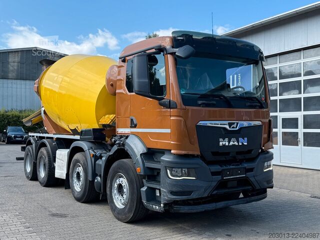 Autobetoniere MAN 35.400 8x4 BB CH Betonmischer Liebherr