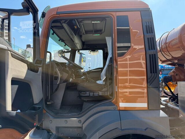 Autobetoniere MAN 35.400 8x4 BB CH Betonmischer Liebherr