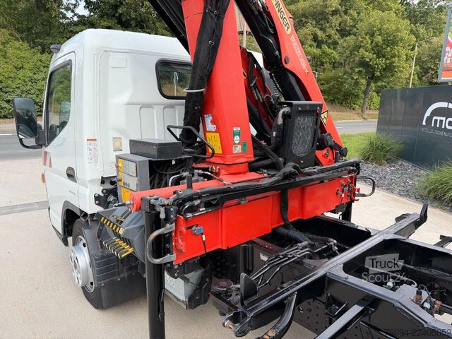 Transporter mit Kipper FUSO Canter 7C15 Kipper KRAN Palfinger AHK  3to