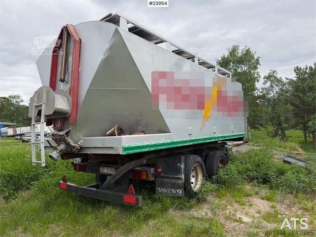   Trailer-Bygg TB 20 tipper trailer. Repair project.