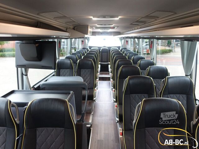 Långfärdsbuss MERCEDES-BENZ Tourismo RHD, 55 Sitze, Euro 6