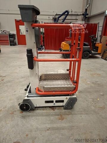 Piattaforma di sollevamento Power TOWERS PECOLIFT