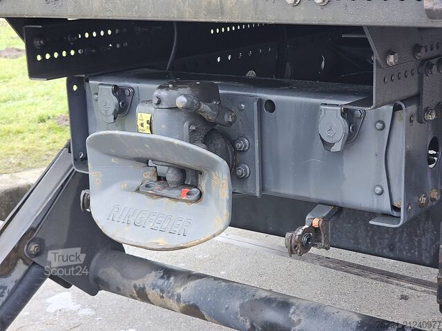 Συρόμενος μουσαμάς MERCEDES-BENZ ATEGO 818