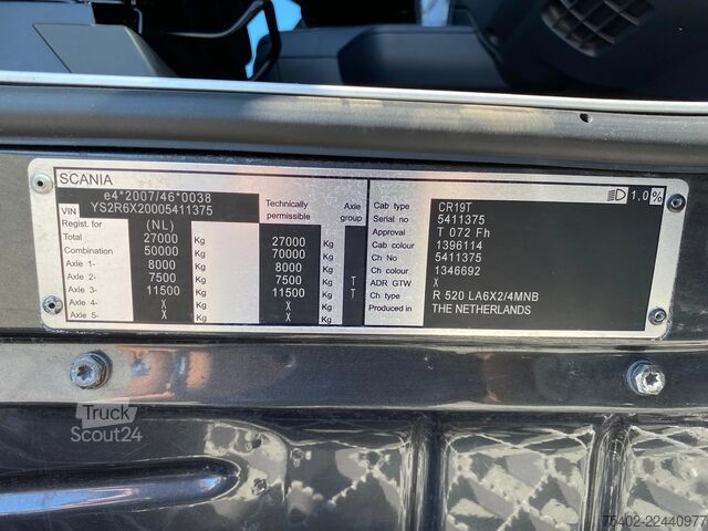 Standard-SZM Scania R520 V8 / 6x2/4 / Retarder / Full air suspensio...