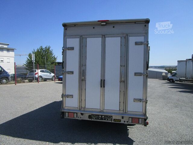 Dobozos furgon PEUGEOT Boxer  2.0L 130PS*3-Achser+Türen+Rampe hinten*
