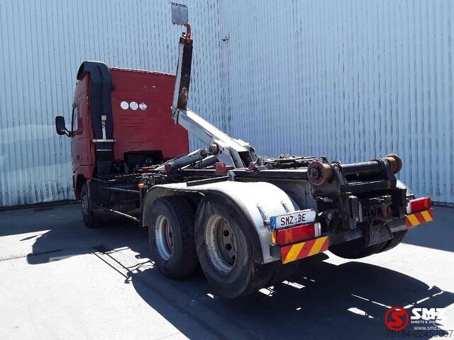 Trasporto di container Volvo FH 380 6x2 steel lames