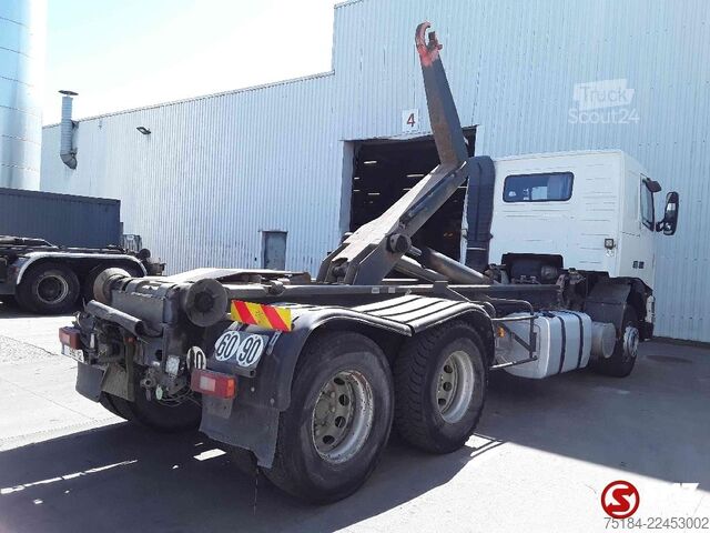 Konteyner taşımacılığı Volvo FH 12 380 6x2 lames steel Fr truck