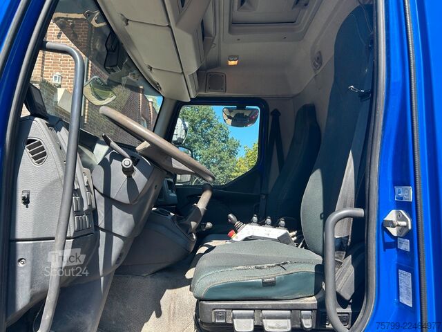 Damperli kamyon VOLVO FL7 Absetzkipper 4x2