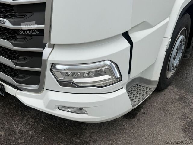 وحدة جر ذات حجم كبير DAF XG 530 FT Lowdeck/Mega Intarder