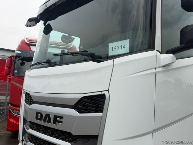 وحدة جر ذات حجم كبير DAF XG 530 FT Lowdeck/Mega Intarder