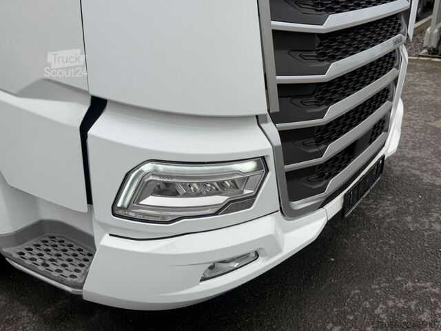 وحدة جر ذات حجم كبير DAF XG 530 FT Lowdeck/Mega Intarder