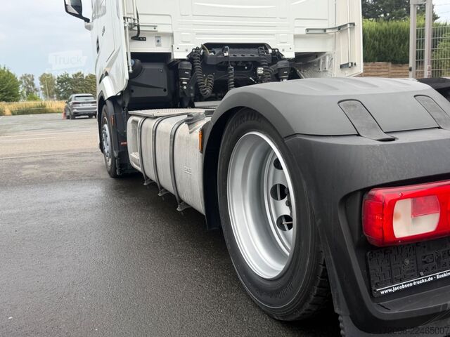وحدة جر ذات حجم كبير DAF XG 530 FT Lowdeck/Mega Intarder