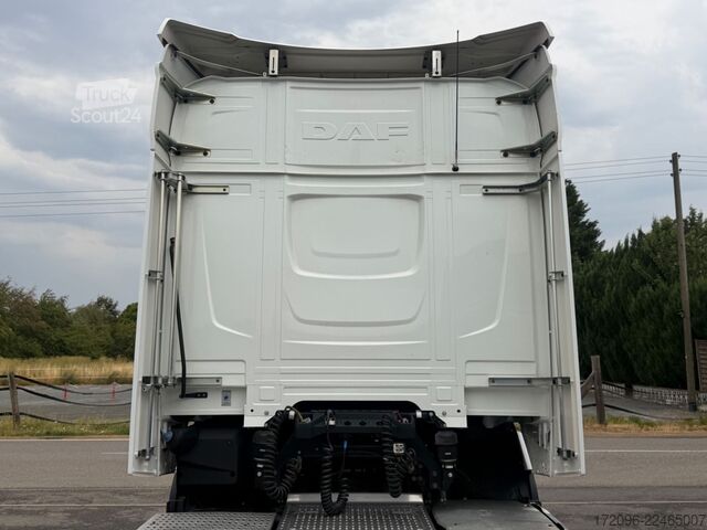 وحدة جر ذات حجم كبير DAF XG 530 FT Lowdeck/Mega Intarder