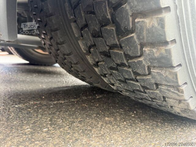 وحدة جر ذات حجم كبير DAF XG 530 FT Lowdeck/Mega Intarder