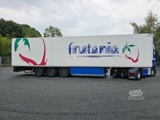 شبه مقطورة مبردة SCHMITZ CARGOBULL SKO24/L-13.4 FP 45-Liftachse-Palettenkasten-Blum
