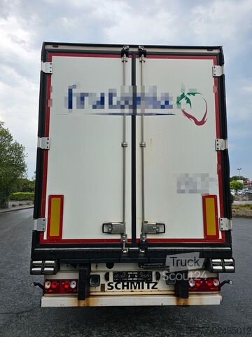 شبه مقطورة مبردة SCHMITZ CARGOBULL SKO24/L-13.4 FP 45-Liftachse-Palettenkasten-Blum