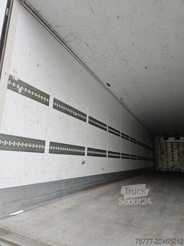 شبه مقطورة مبردة SCHMITZ CARGOBULL SKO24/L-13.4 FP 45-Liftachse-Palettenkasten-Blum