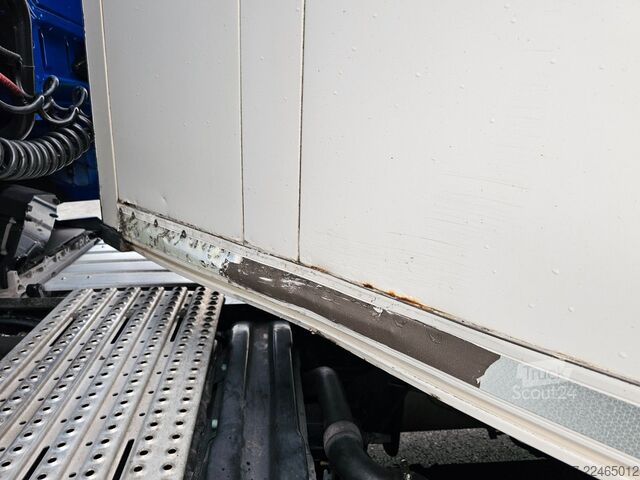 شبه مقطورة مبردة SCHMITZ CARGOBULL SKO24/L-13.4 FP 45-Liftachse-Palettenkasten-Blum