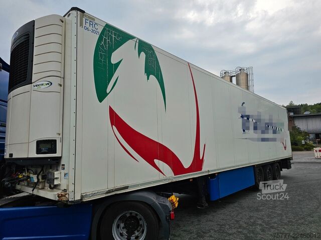 شبه مقطورة مبردة SCHMITZ CARGOBULL SKO24/L-13.4 FP 45-Liftachse-Palettenkasten-Blum