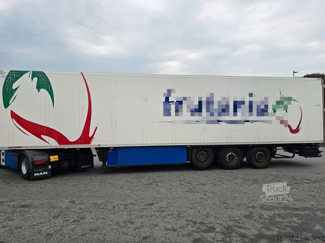 شبه مقطورة مبردة SCHMITZ CARGOBULL SKO24/L-13.4 FP 45-Liftachse-Palettenkasten-Blum