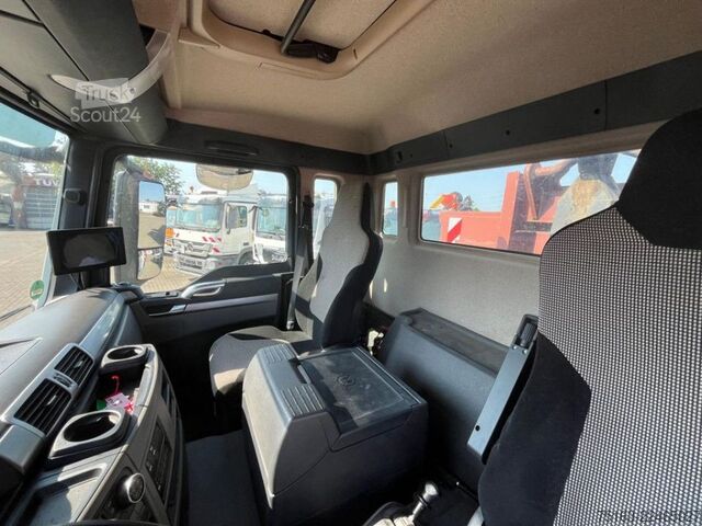 Camion benne à bras amovible MAN TG-S 35.460 BB 8x4 Abrollkipper VDL 25to Funk