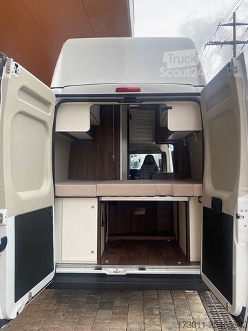 Kastenwagen Wohnmobil / Campervan PÖSSL 2WIN Vario - Sonderpreis !!!