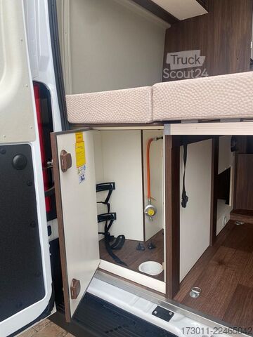 Kastenwagen Wohnmobil / Campervan PÖSSL 2WIN Vario - Sonderpreis !!!