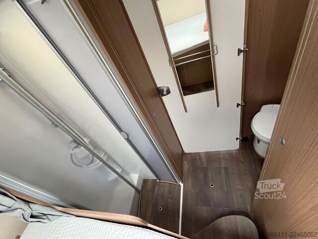 Daļēji integrēta kemperis CARADO T 334 - Hub/Einzelbetten -  - Klima