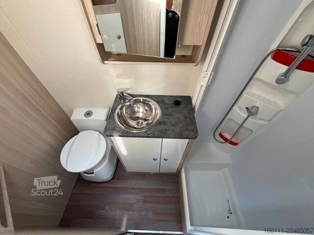 Daļēji integrēta kemperis ILUSION XMK 760 - Hubbett - Etagenbetten - Klima - Solar