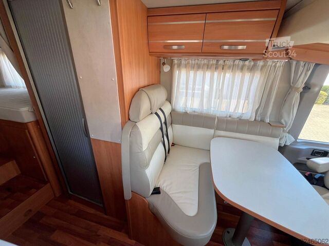 Integrovaný karavan HYMER/ERIBA Exsis 578 - Hub/Einzelbetten -  -